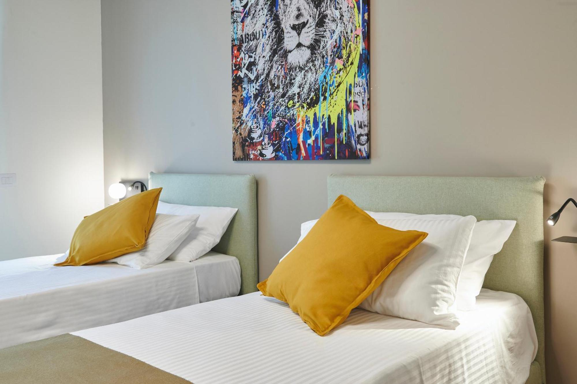 White Ribbon Hotel Milan Exterior photo